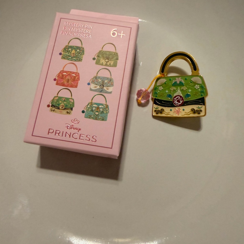 Disney Princess “Mulan” purse enamel mystery pin